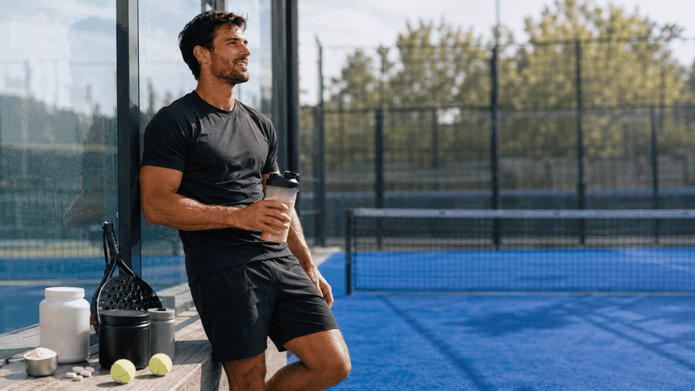 met een eiwitshake bijkomen na padel